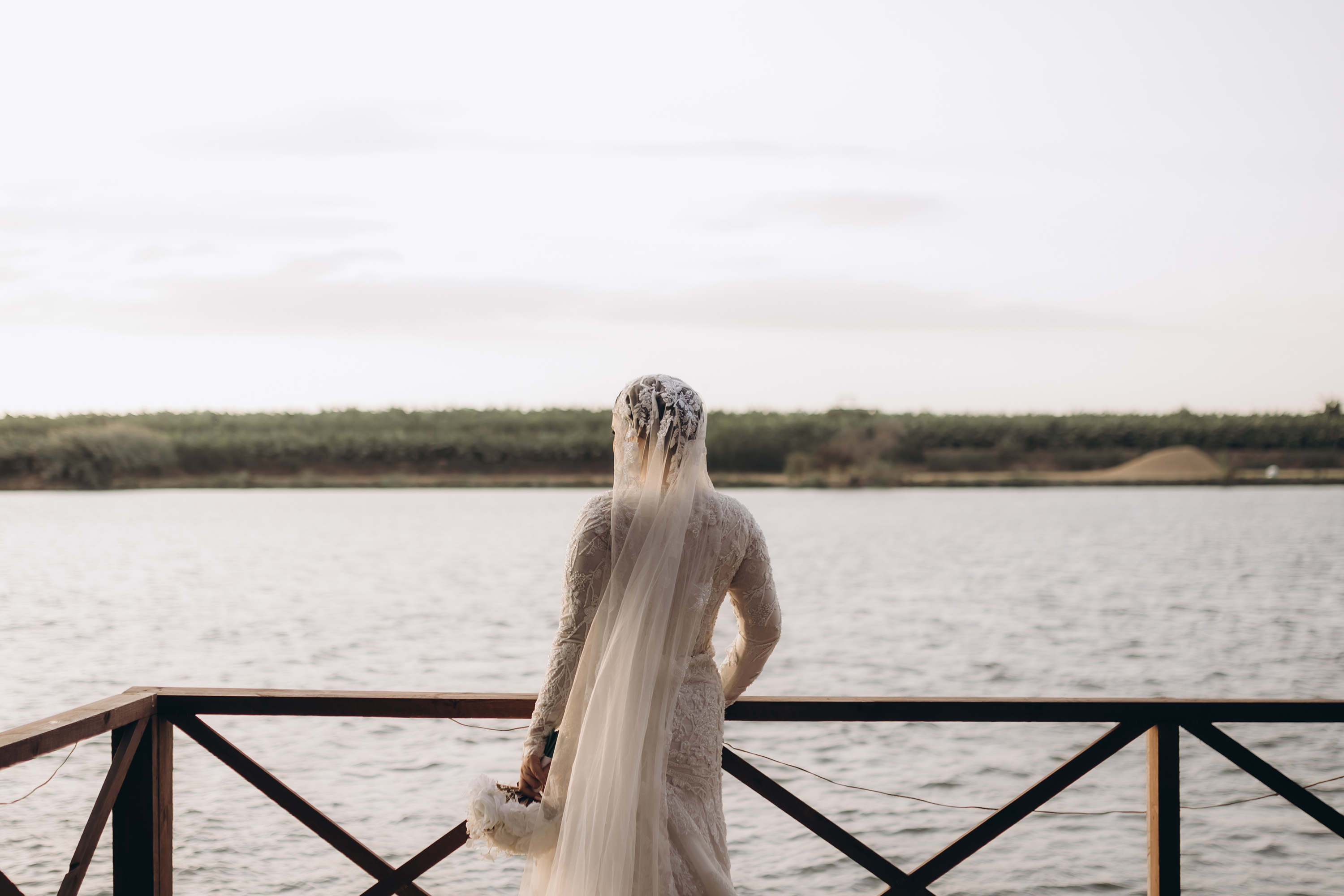 Manga Studio — تفاصيل خاتم الزفاف بأسلوب فاين آرت